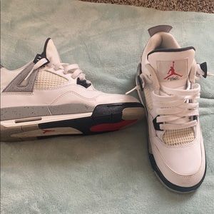 Jordan retro 4